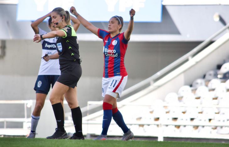 Santa goleada