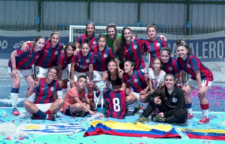¡Campeonas!