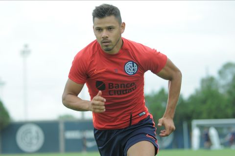 No baja la intensidad