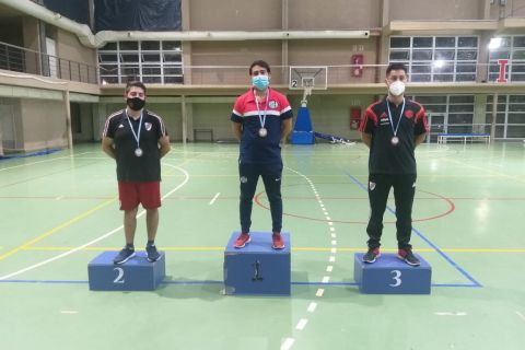 Campeón en división de honor