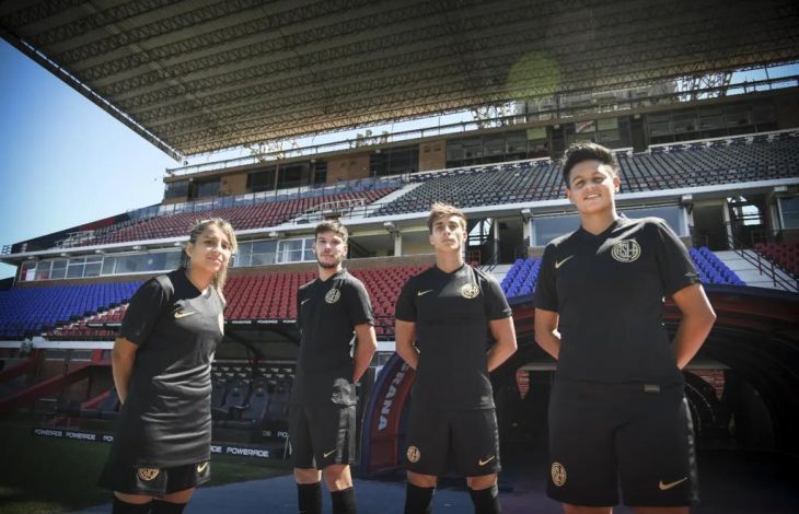 Nike presentó la tercera camiseta del Ciclón