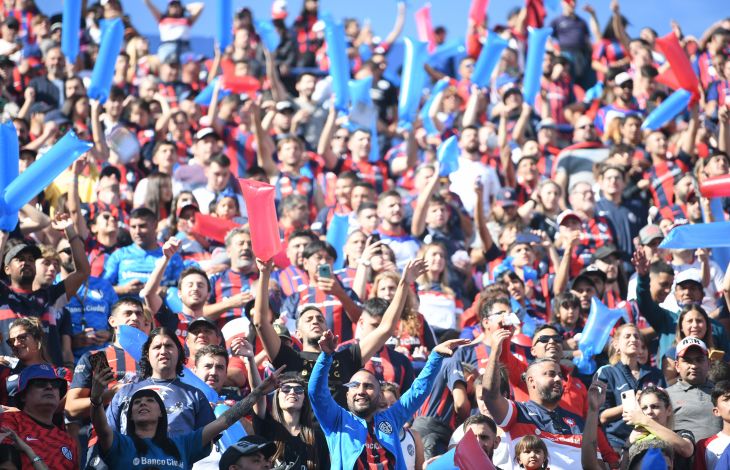 ¡Alentá al Ciclón ante Racing!