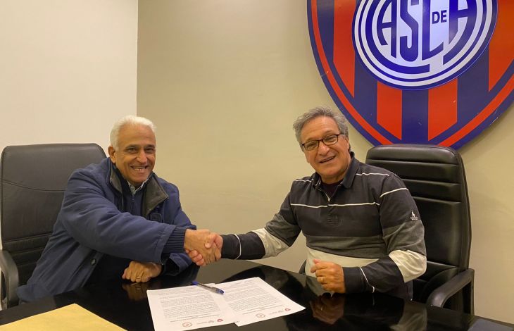 Convenio con el Instituto Crónica