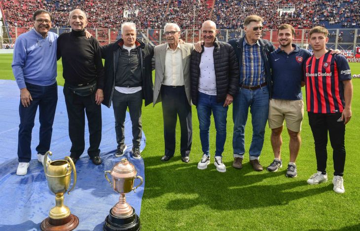 GRACIAS POR TANTO, BICAMPEONES  