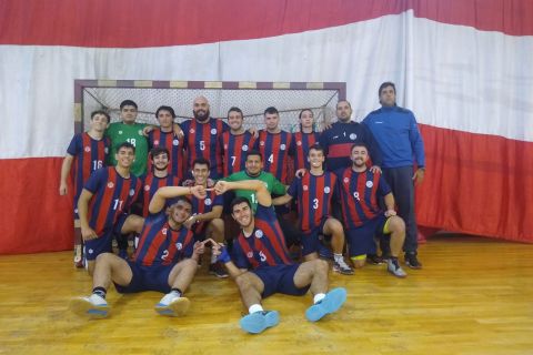 Festejó de visitante 