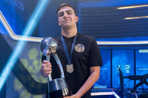 ¡Acá está el campeón!