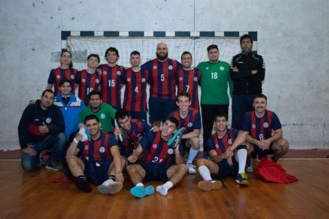 Triunfo en el clásico