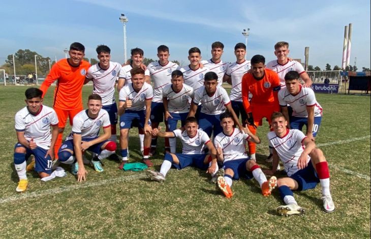 ¡Invictos ante Talleres!