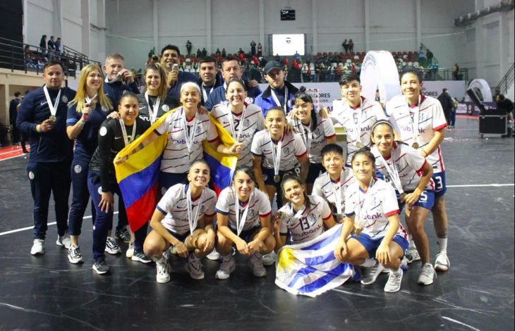Podio para las Santitas
