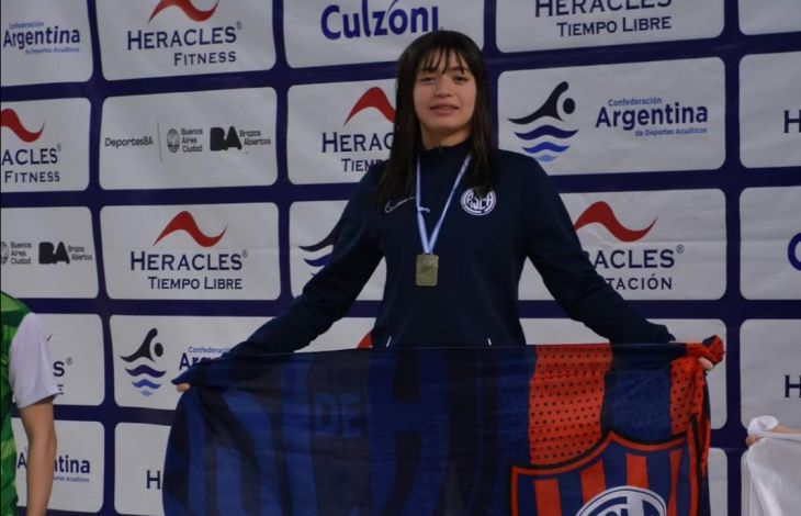 ¡Cuerva de oro!