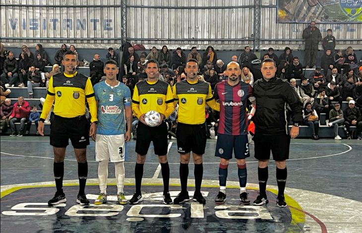A levantar cabeza, Ciclón