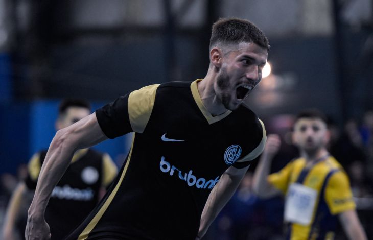 Avanzó a semis 