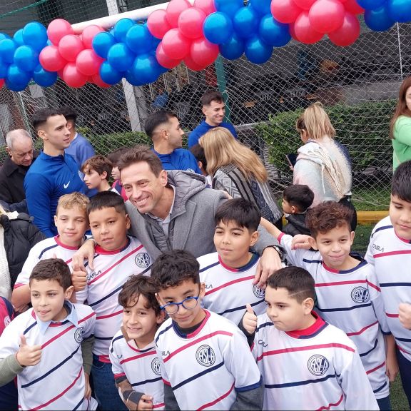 La primera escuela ya está en marcha