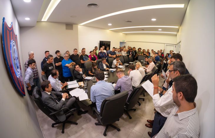 NUEVA REUNIÓN DE CD