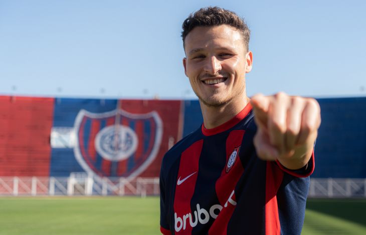 Bruera puso la firma