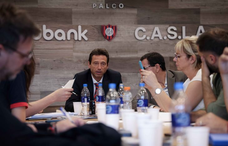 Nueva reunión de CD