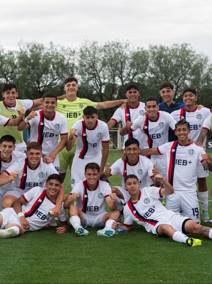 ¡A cuartos y por goleada!