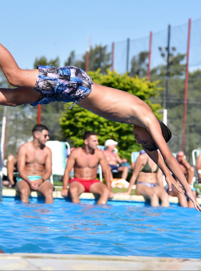 EL VERANO LO VIVIS EN SAN LORENZO
