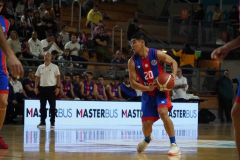 Un Ciclón en Zárate