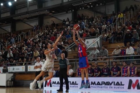 A PISAR FUERTE EN COMODORO