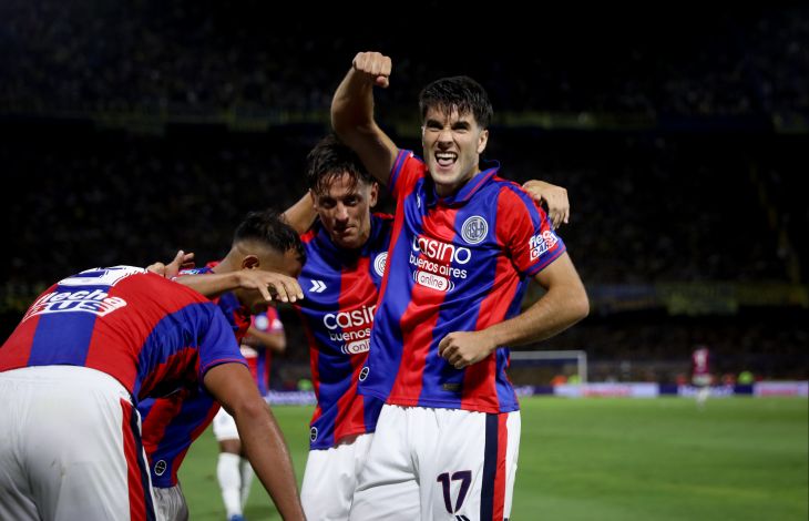 La subasta de camisetas es un éxito