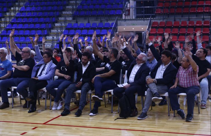 Asamblea clave por los 8.345 m2 de Avenida La Plata