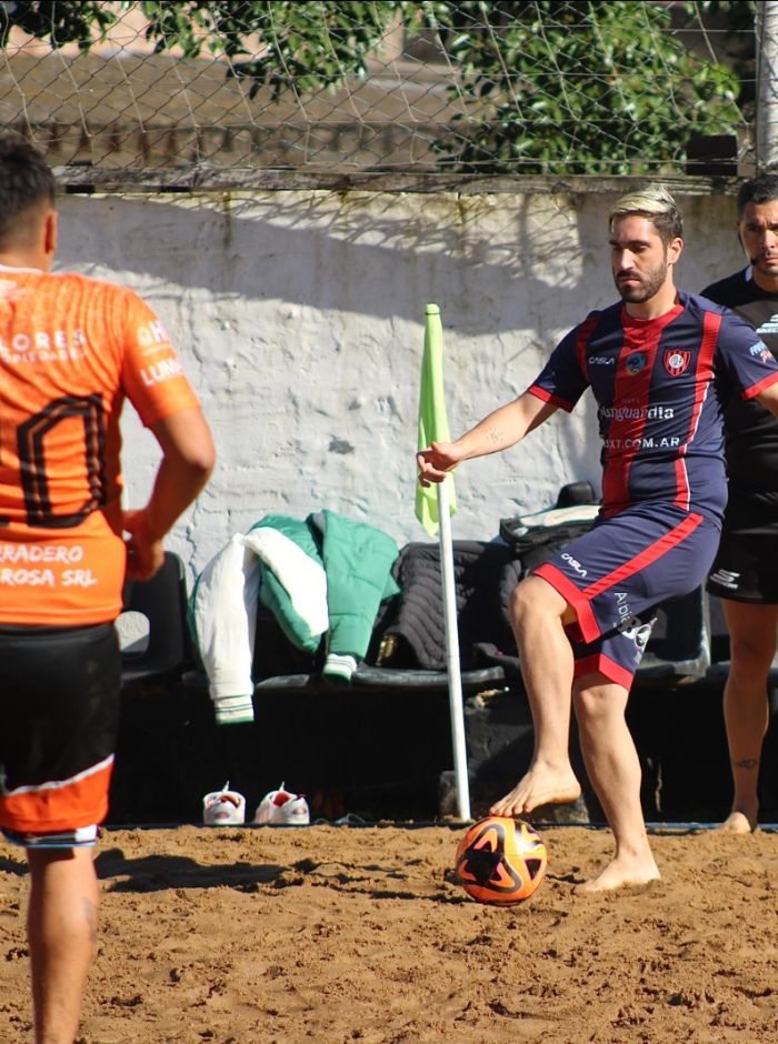 Gran debut del Fútbol Playa