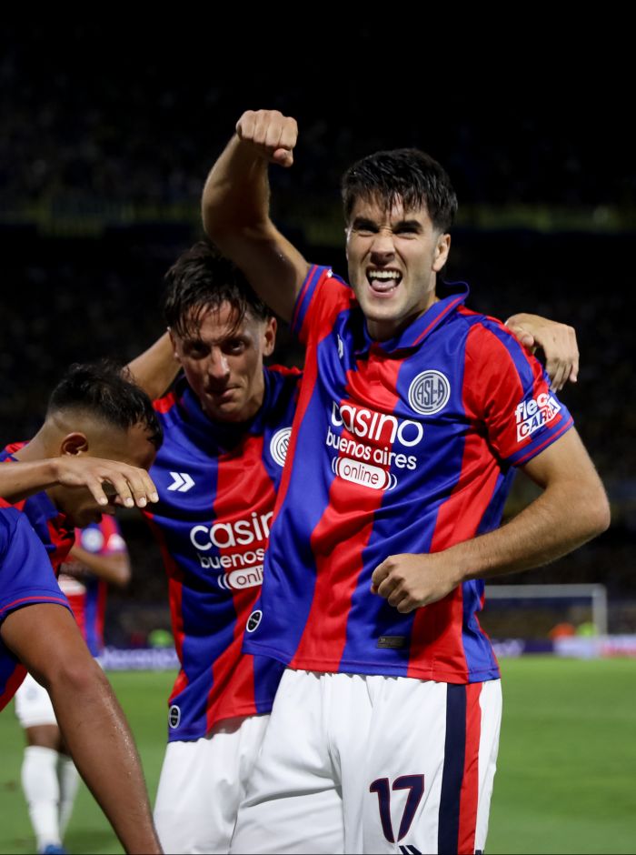 La subasta de camisetas es un éxito