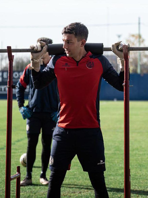 Fuerza, potencia y cada vez más pelota