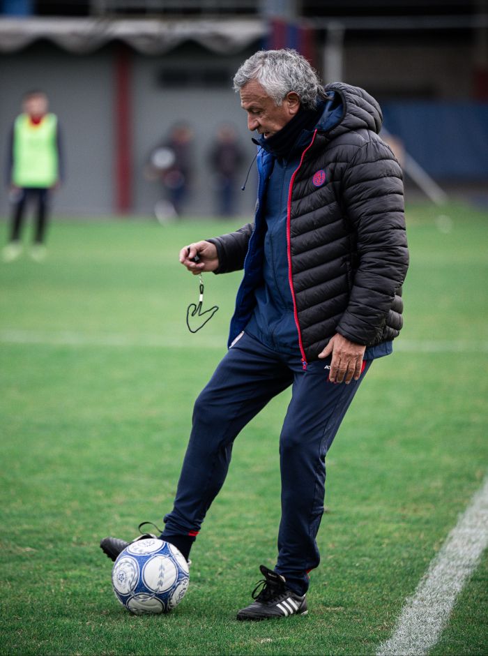Pipo ajusta detalles para el amistoso ante Central