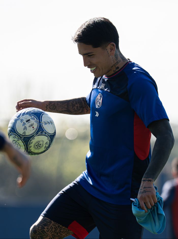 Facundo Farías ya se entrena con el grupo
