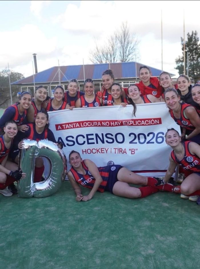 La Tira B festeja el ascenso