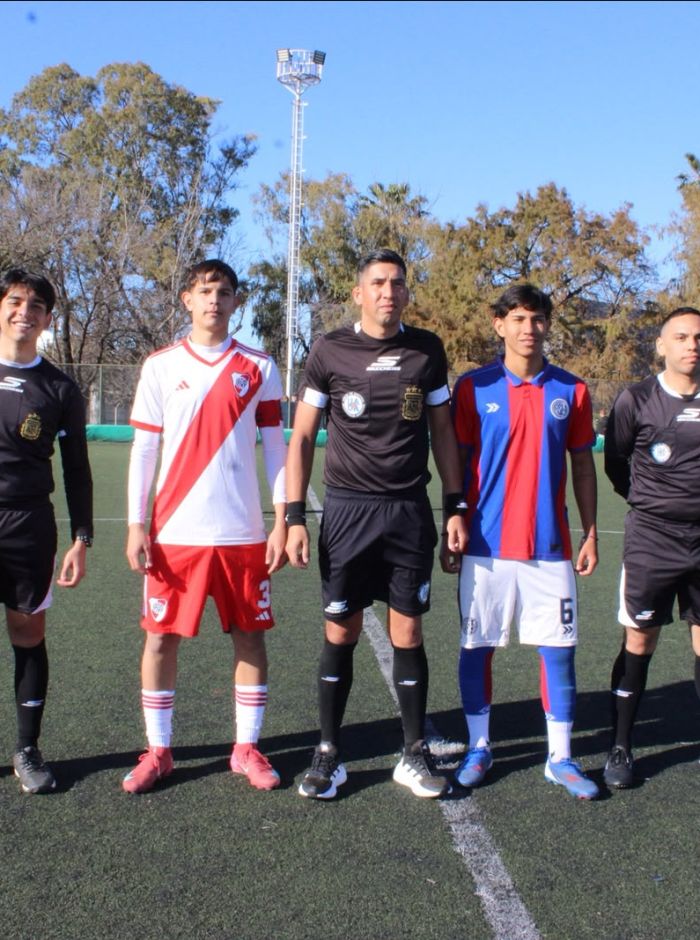 Los pibes de Liga Metropolitana se hicieron fuertes ante River