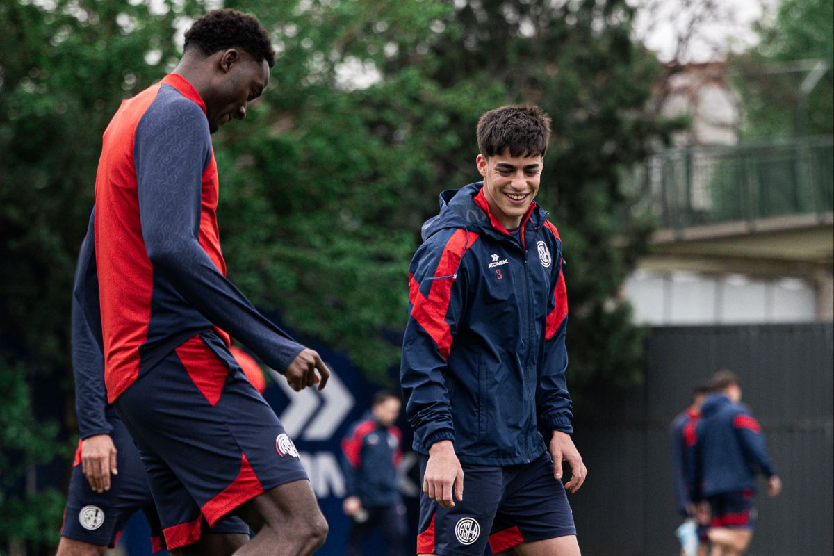 Estudiantes de la Plata hosts San Lorenzo in Torneo Clausura