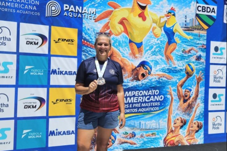 Gran actuación de Analía San Leandro en el Sudamericano de Natación