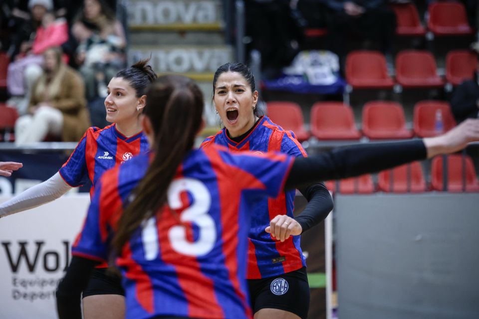 Una victoria que vale la punta y las semifinales