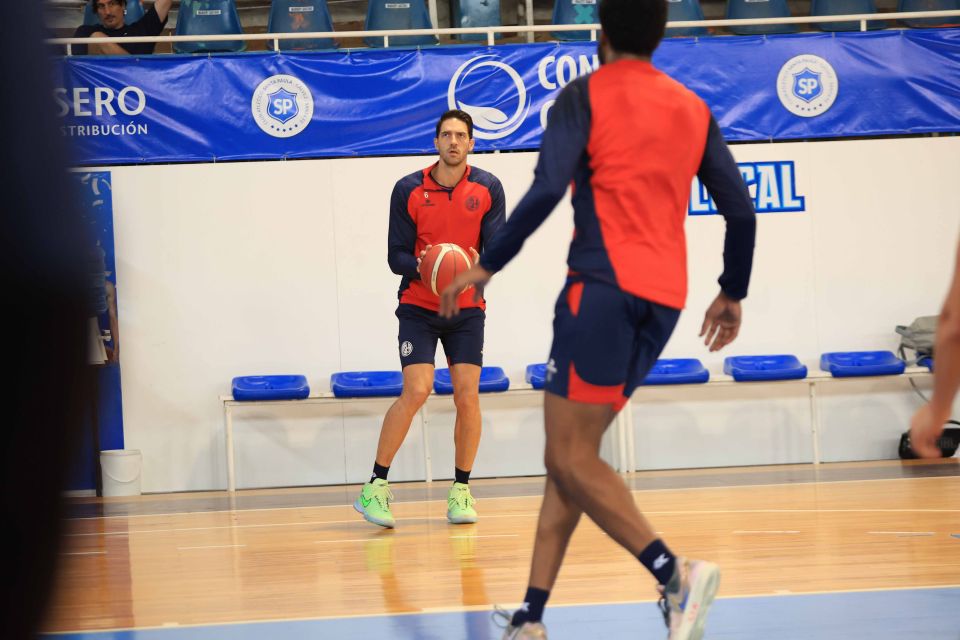 El nuevo San Lorenzo sale a la cancha