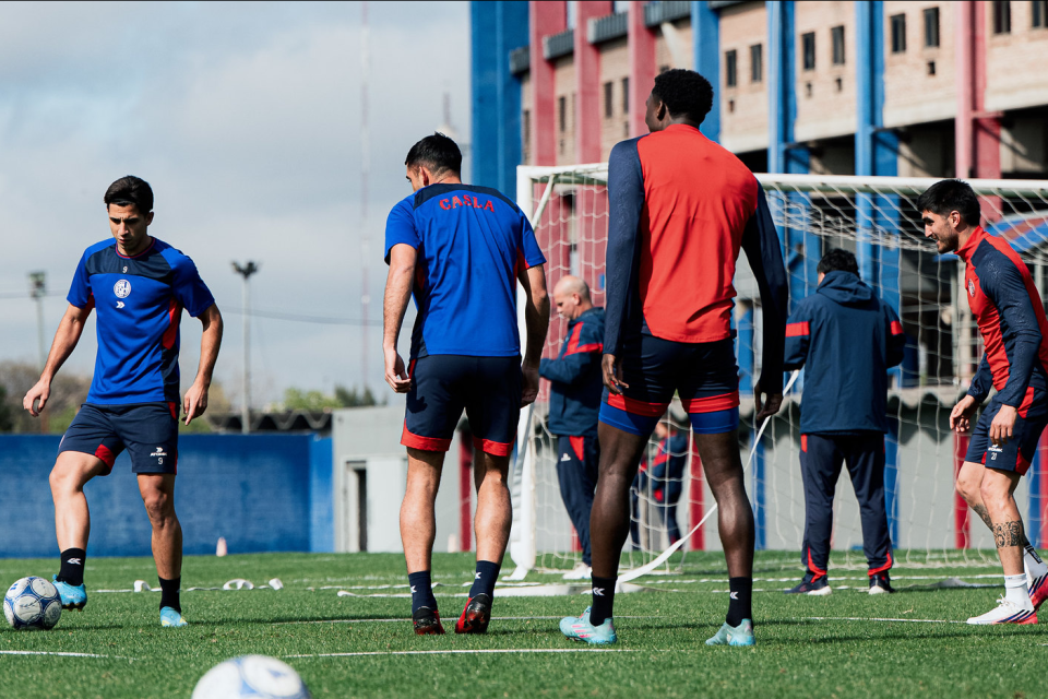 San Lorenzo volvió a entrenarse con el ánimo bien arriba