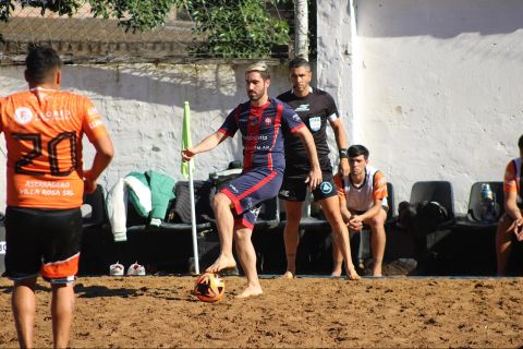 Gran debut del Fútbol Playa