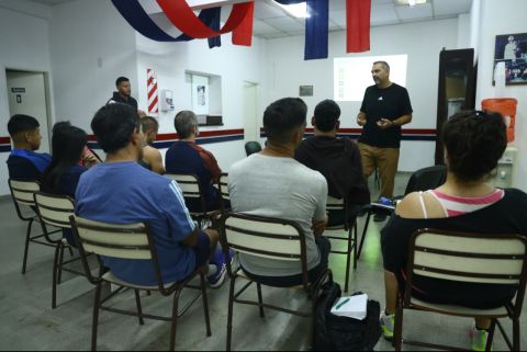 Capacitación para técnicos y profes