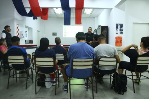 Capacitación para técnicos y profes